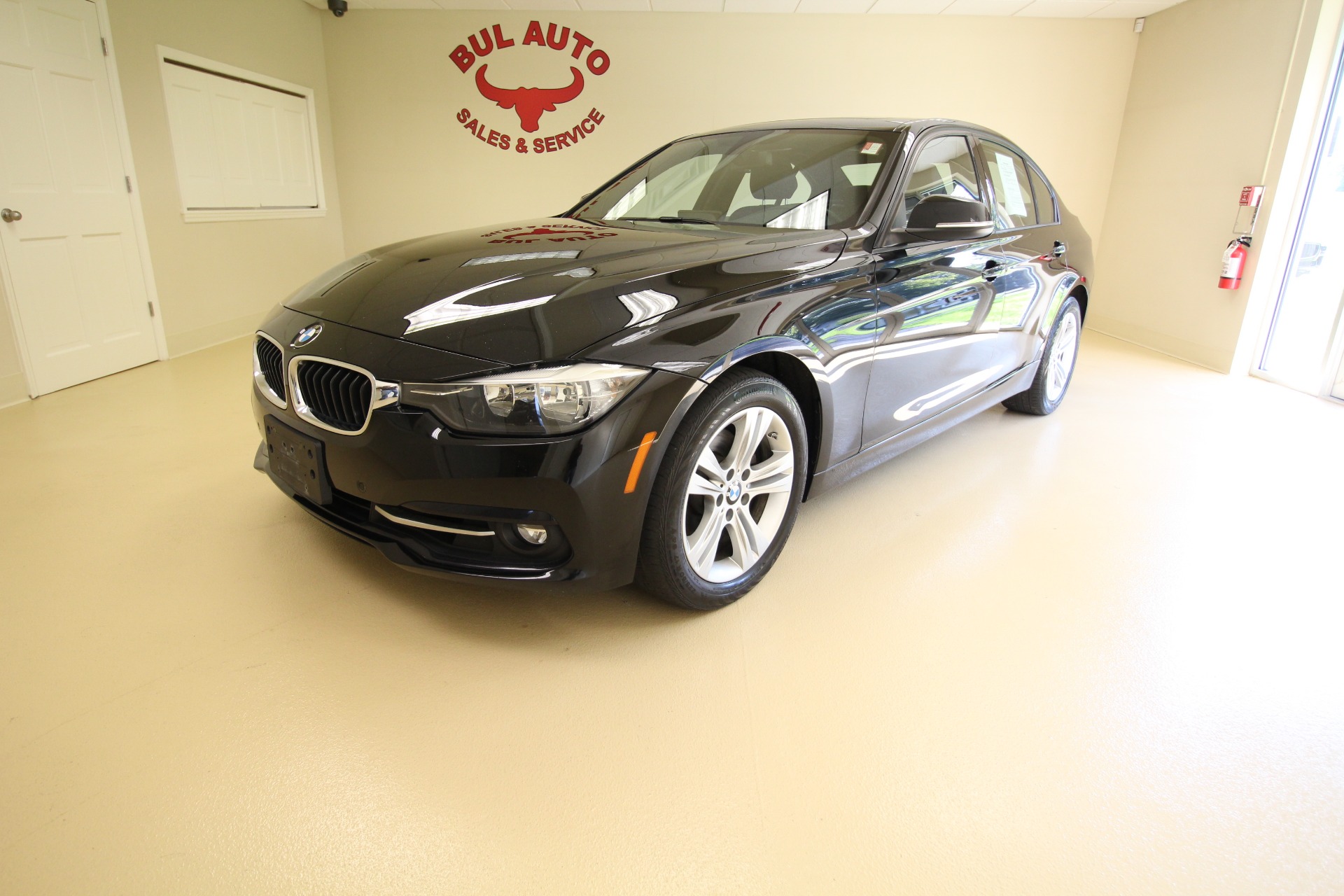 Used 2016 BMW 3-Series 328i xDrive Sedan for sale $24,990 at zz-AAN Blow Out Auto Sales in Gurnee IL 60031 1