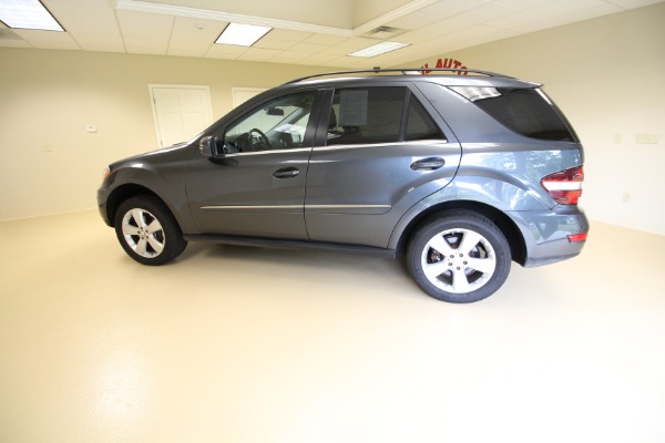Used 2011 Mercedes-Benz M-Class ML350 4MATIC for sale $17,990 at zz-AAN Blow Out Auto Sales in Gurnee IL 60031 4