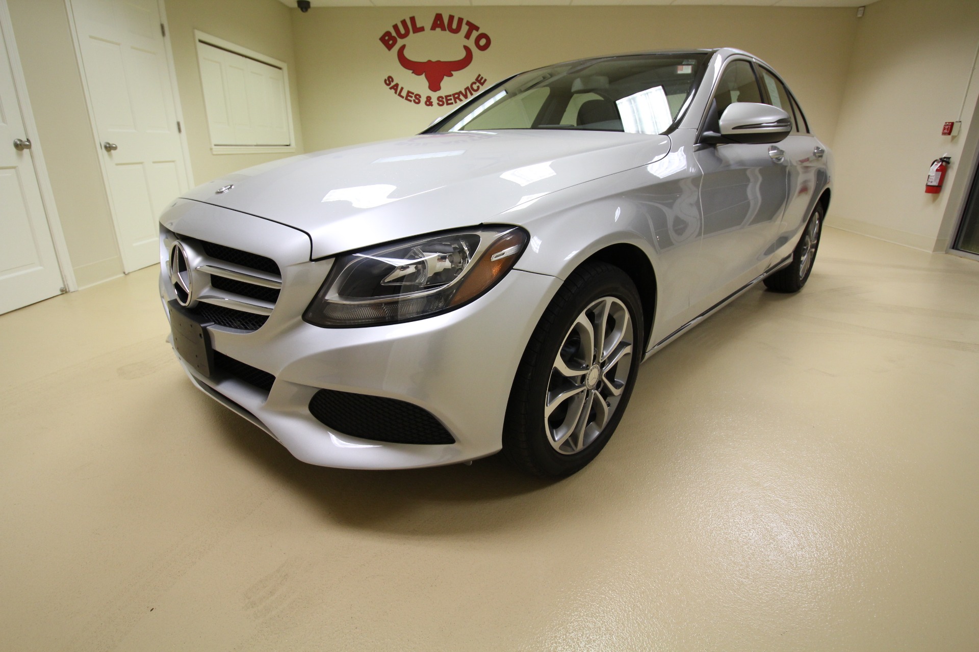 Used 2016 Mercedes-Benz C-Class C300 4MATIC Sedan for sale $27,990 at zz-AAN Blow Out Auto Sales in Gurnee IL 60031 1