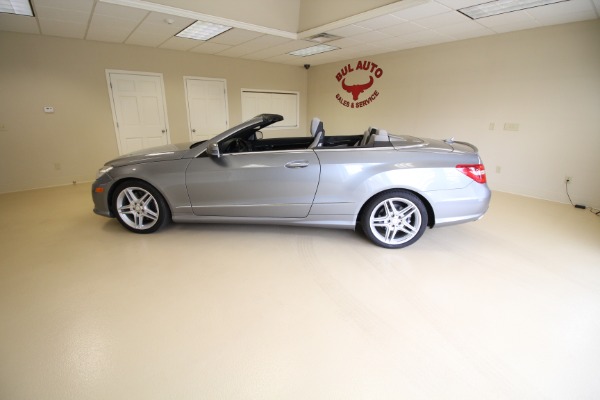 Used 2011 Mercedes-Benz E550 Convertible for sale $21,990 at zz-AAN Blow Out Auto Sales in Gurnee IL 60031 4