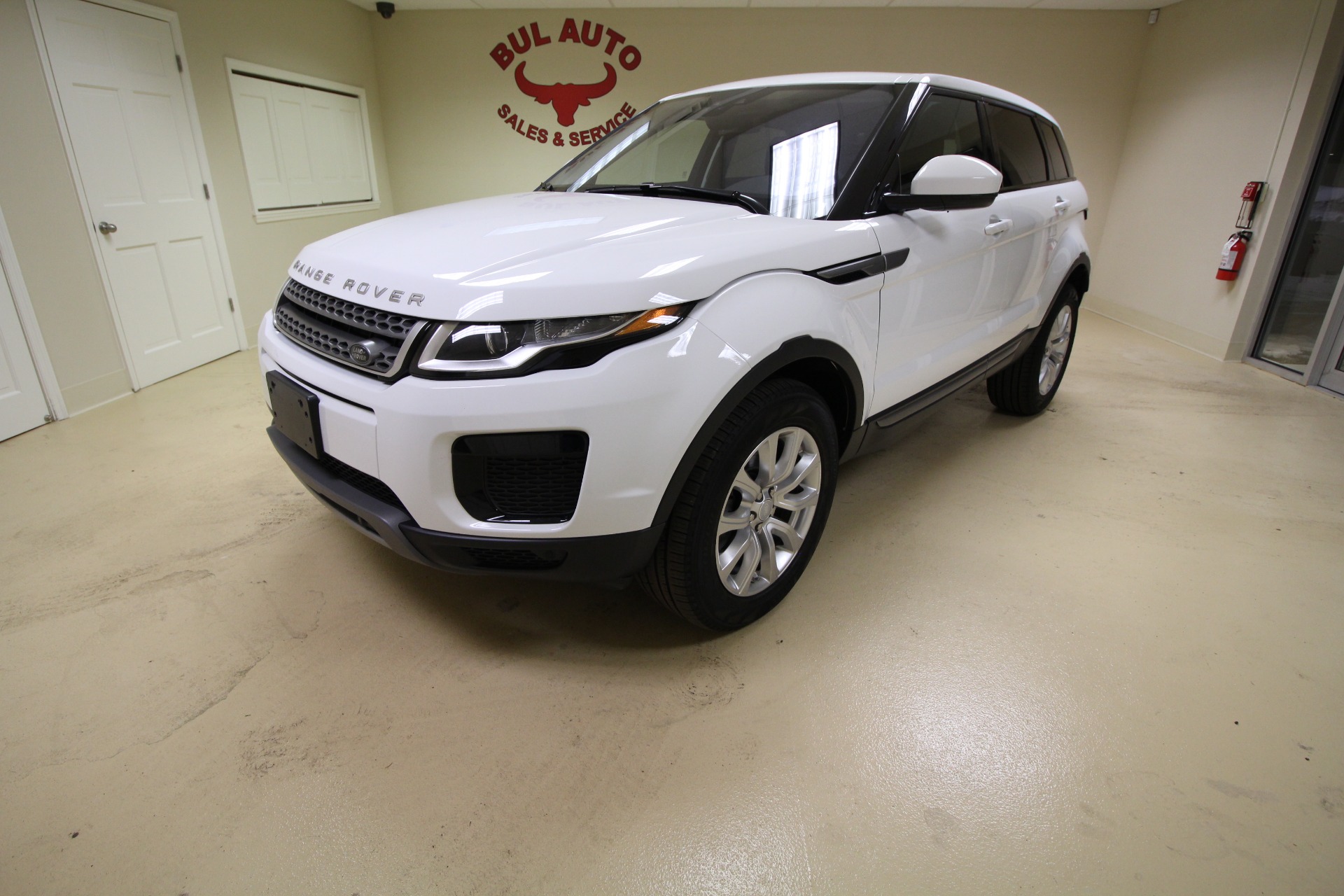 Used 2018 Land Rover Range Rover Evoque SE for sale $34,990 at zz-AAN Blow Out Auto Sales in Gurnee IL 60031 1