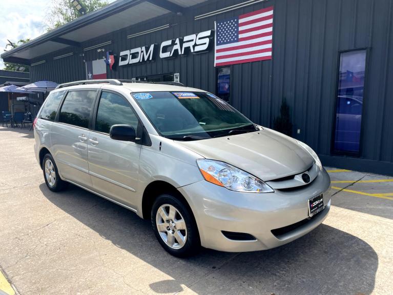 Used 2008 Toyota Sienna LE FWD 8-Passenger Seating for sale $6,990 at zz-AAN Blow Out Auto Sales in Gurnee IL