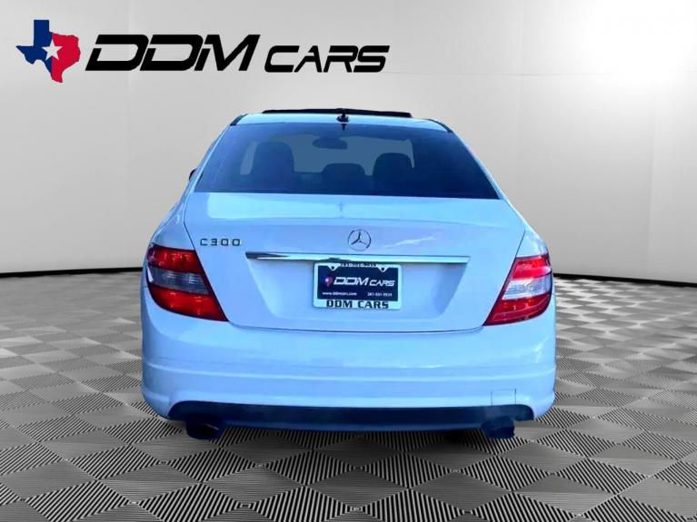 Used 2010 Mercedes-Benz C-Class C300 Luxury Sedan for sale $7,500 at zz-AAN Blow Out Auto Sales in Gurnee IL 60031 5