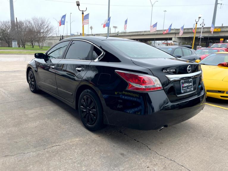 Used 2014 Nissan Altima 2.5 S for sale $9,995 at zz-AAN Blow Out Auto Sales in Gurnee IL 60031 5