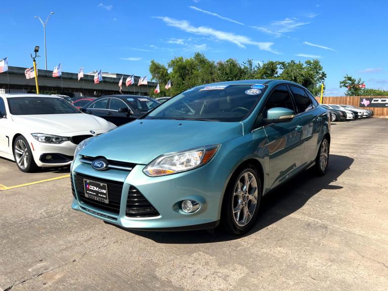Used 2012 Ford Focus SEL Sedan for sale Sold at zz-AAN Blow Out Auto Sales in Gurnee IL 60031 4