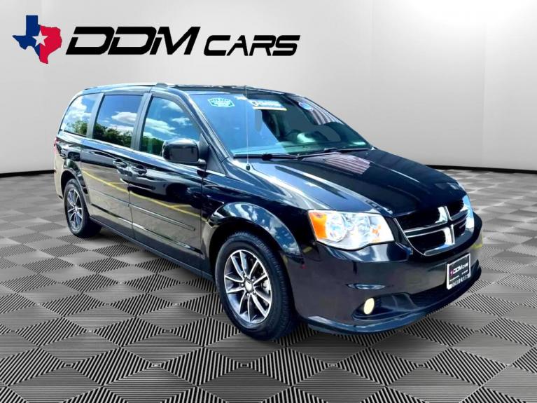 Used 2017 Dodge Grand Caravan SXT for sale $10,995 at zz-AAN Blow Out Auto Sales in Gurnee IL 60031 1