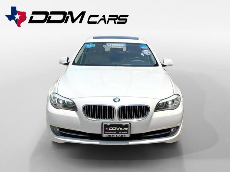 Used 2011 BMW 5-Series 528i for sale Sold at zz-AAN Blow Out Auto Sales in Gurnee IL 60031 3