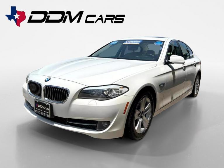 Used 2011 BMW 5-Series 528i for sale Sold at zz-AAN Blow Out Auto Sales in Gurnee IL 60031 4