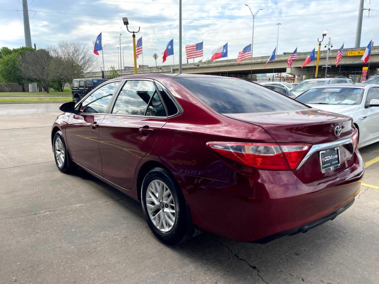 Used 2017 Toyota Camry XSE for sale Sold at zz-AAN Blow Out Auto Sales in Gurnee IL 60031 6