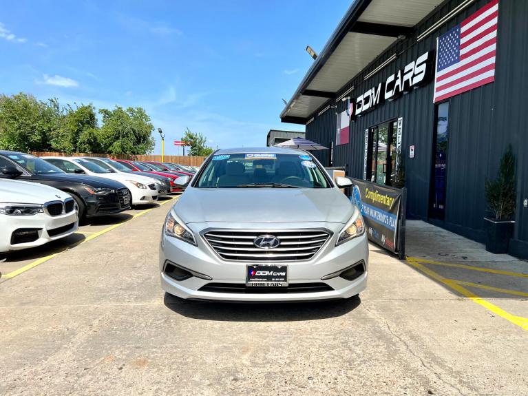 Used 2017 Hyundai Sonata SE for sale Sold at zz-AAN Blow Out Auto Sales in Gurnee IL 60031 3