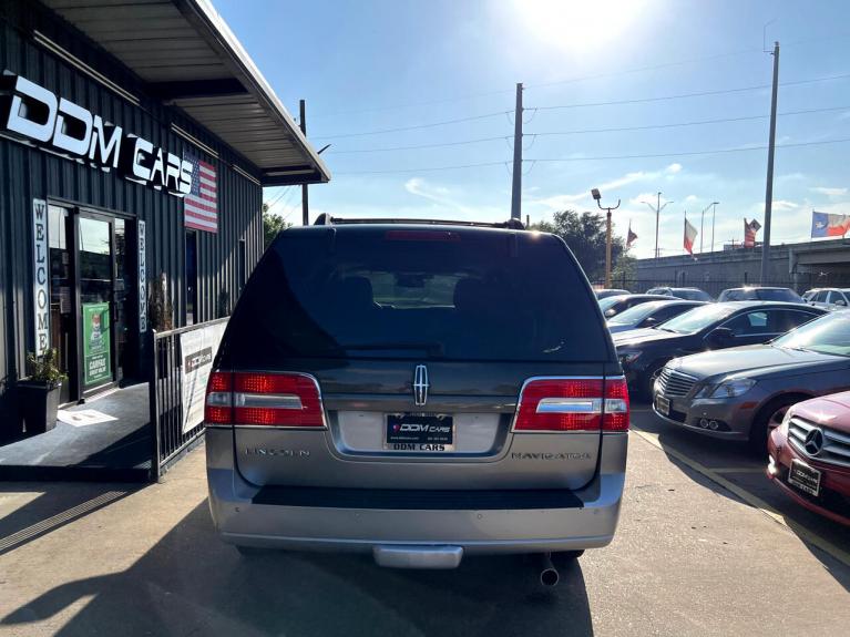 Used 2009 Lincoln Navigator 2WD for sale Sold at zz-AAN Blow Out Auto Sales in Gurnee IL 60031 6