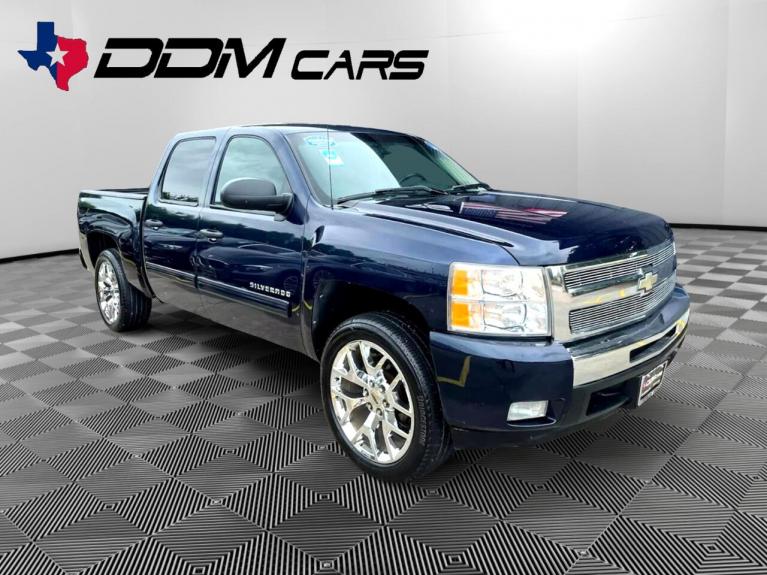 Used 2011 Chevrolet Silverado 1500 LT Crew Cab 2WD for sale $16,995 at zz-AAN Blow Out Auto Sales in Gurnee IL