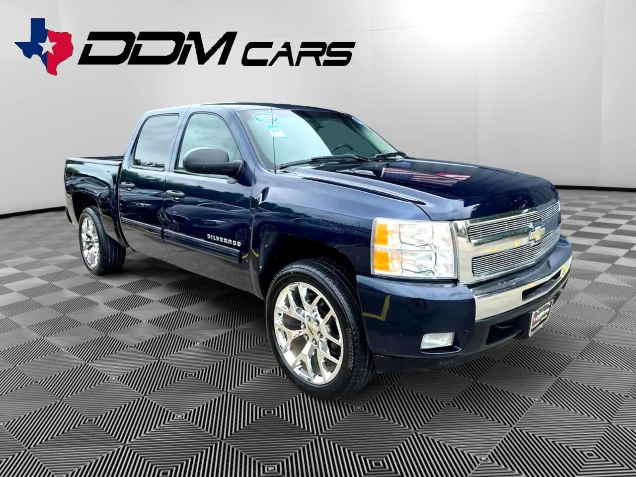 Used 2011 Chevrolet Silverado 1500 LT Crew Cab 2WD for sale $16,995 at zz-AAN Blow Out Auto Sales in Gurnee IL 60031 1
