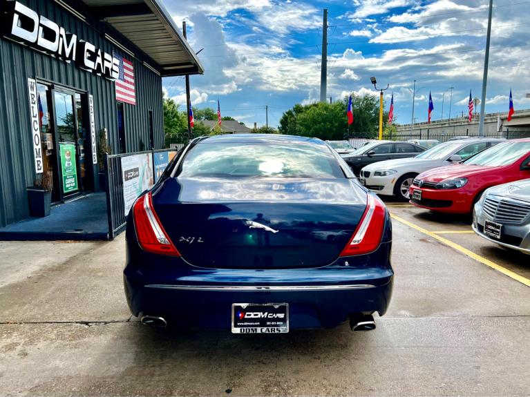 Used 2011 Jaguar XJ-Series XJ Supercharged for sale $17,995 at zz-AAN Blow Out Auto Sales in Gurnee IL 60031 6