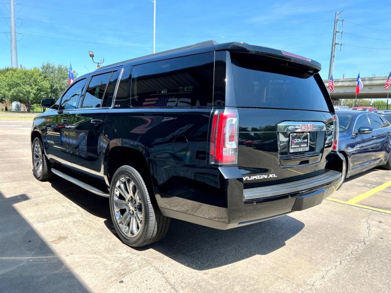 Used 2017 GMC Yukon XL SLE 2WD for sale Sold at zz-AAN Blow Out Auto Sales in Gurnee IL 60031 5