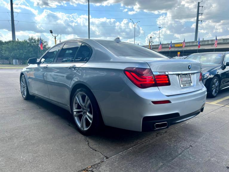 Used 2013 BMW 7-Series 750i for sale $13,995 at zz-AAN Blow Out Auto Sales in Gurnee IL 60031 5