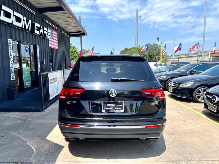 Used 2018 Volkswagen Tiguan SEL 4Motion AWD for sale Sold at zz-AAN Blow Out Auto Sales in Gurnee IL 60031 6