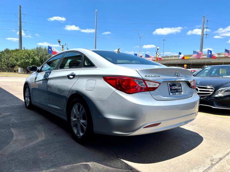Used 2011 Hyundai Sonata Limited Auto for sale Sold at zz-AAN Blow Out Auto Sales in Gurnee IL 60031 5