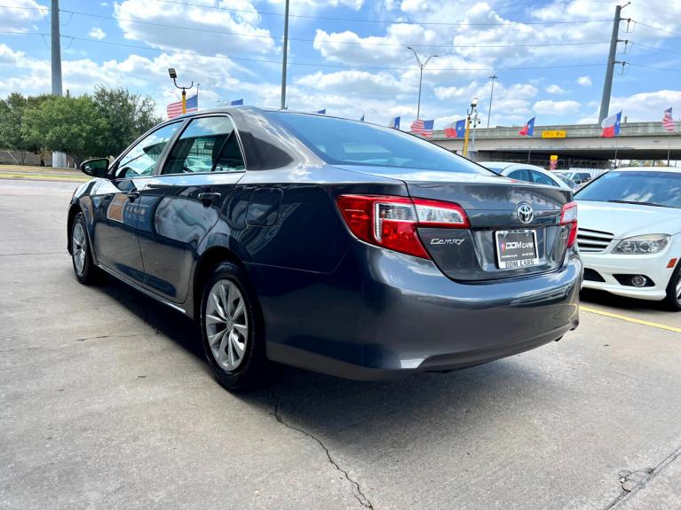 Used 2014 Toyota Camry SE Sport for sale $15,995 at zz-AAN Blow Out Auto Sales in Gurnee IL 60031 5