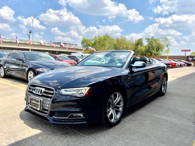Used 2013 Audi S5 3.0T Cabriolet quattro S tronic for sale $18,995 at zz-AAN Blow Out Auto Sales in Gurnee IL 60031 4