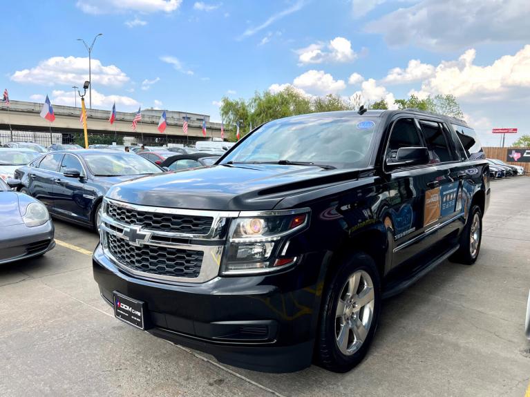 Used 2015 Chevrolet Suburban LT 1500 2WD for sale $18,995 at zz-AAN Blow Out Auto Sales in Gurnee IL 60031 4