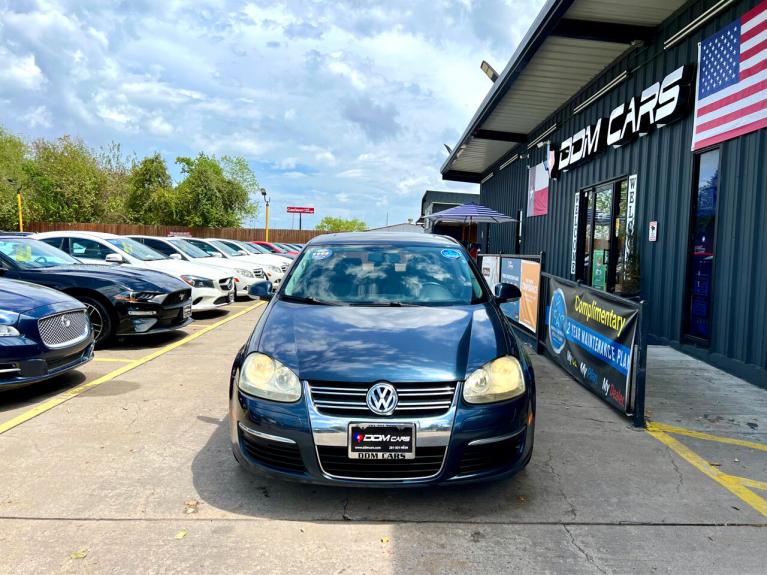 Used 2009 Volkswagen Jetta SEL for sale $8,995 at zz-AAN Blow Out Auto Sales in Gurnee IL 60031 3