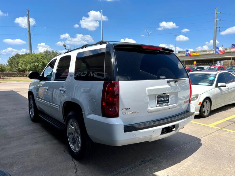 Used 2009 GMC Yukon SLT-2 2WD for sale Sold at zz-AAN Blow Out Auto Sales in Gurnee IL 60031 5