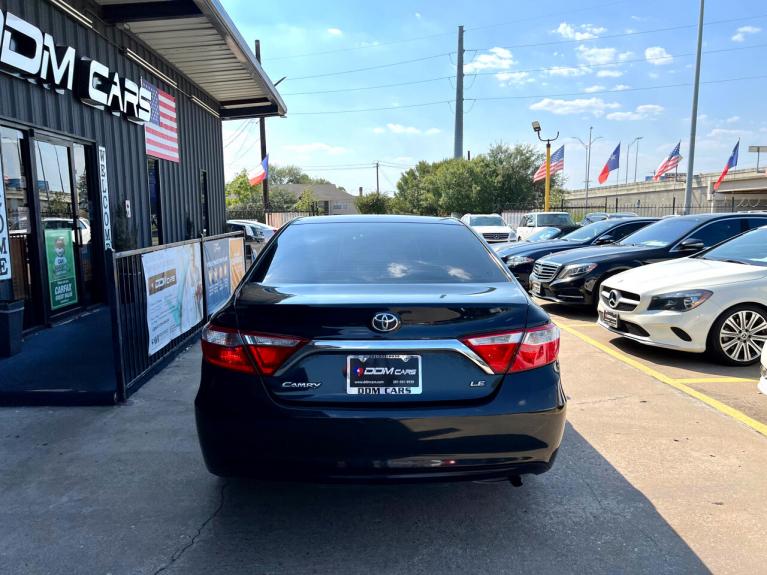 Used 2017 Toyota Camry XLE for sale $17,995 at zz-AAN Blow Out Auto Sales in Gurnee IL 60031 6